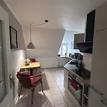 Apartamento 4 Wunderschoene Im Kavaliershaus Schwerin (Mecklenburg-Vorpommern)