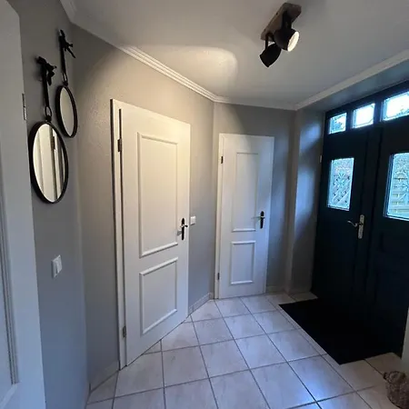 4 Wunderschoene Im Kavaliershaus Apartment Schwerin (Mecklenburg-Vorpommern)