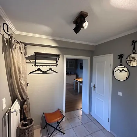 4 Wunderschoene Im Kavaliershaus Apartment Schwerin (Mecklenburg-Vorpommern)