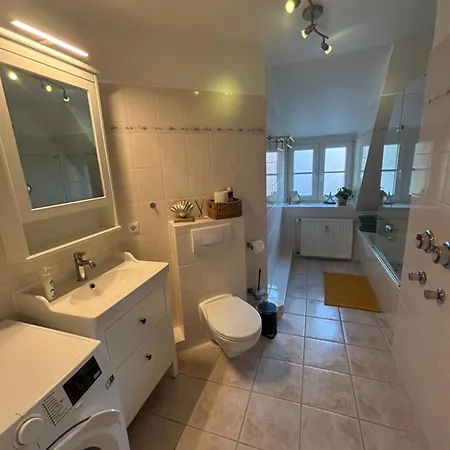 4 Wunderschoene Im Kavaliershaus Appartamento