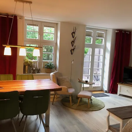 4 Wunderschoene Im Kavaliershaus Lejlighed *